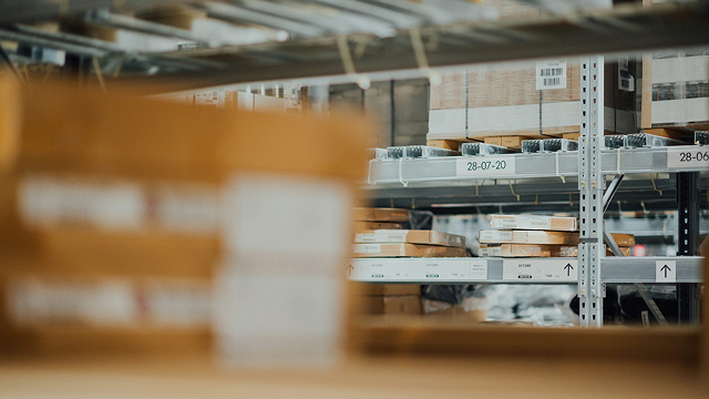 Smart Warehousing